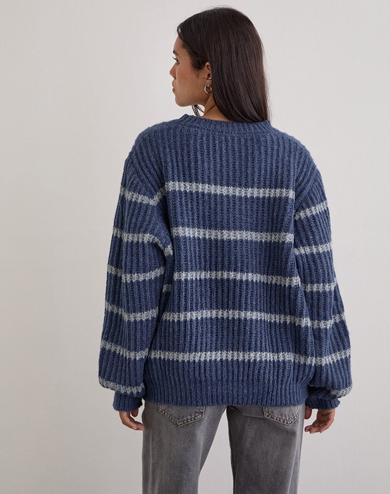 Pull Namirta en bleu avec une rayure grise