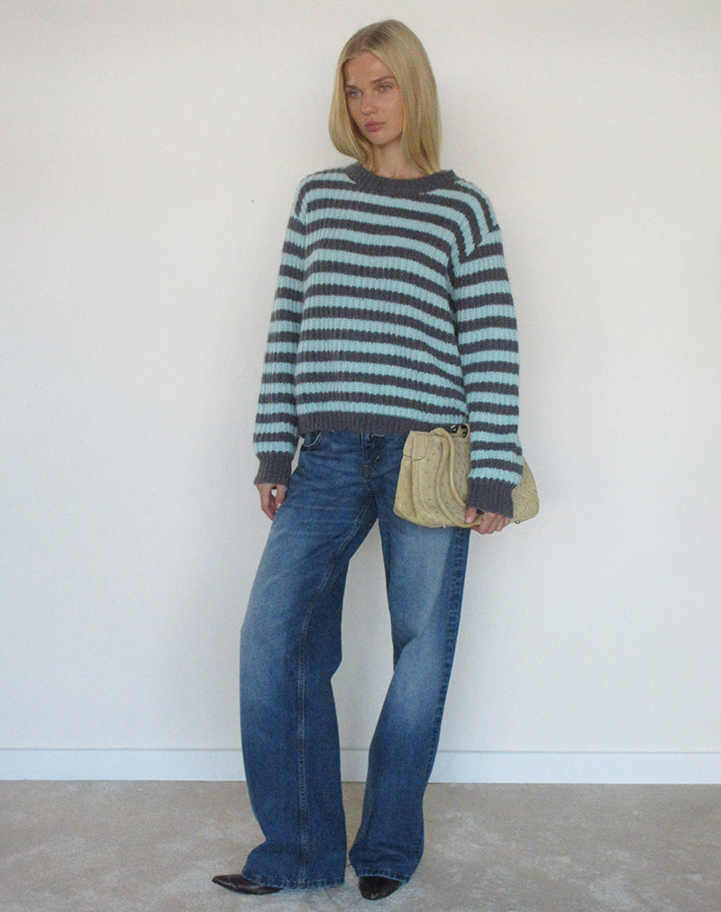 Pull Namirta en bleu clair avec rayure gris foncé